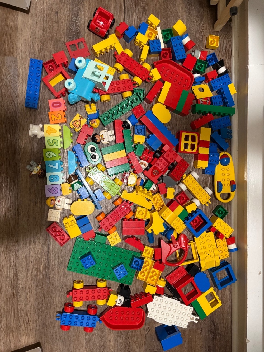 DUPLO